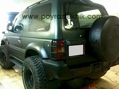 mitsubishi pajero mat boya
