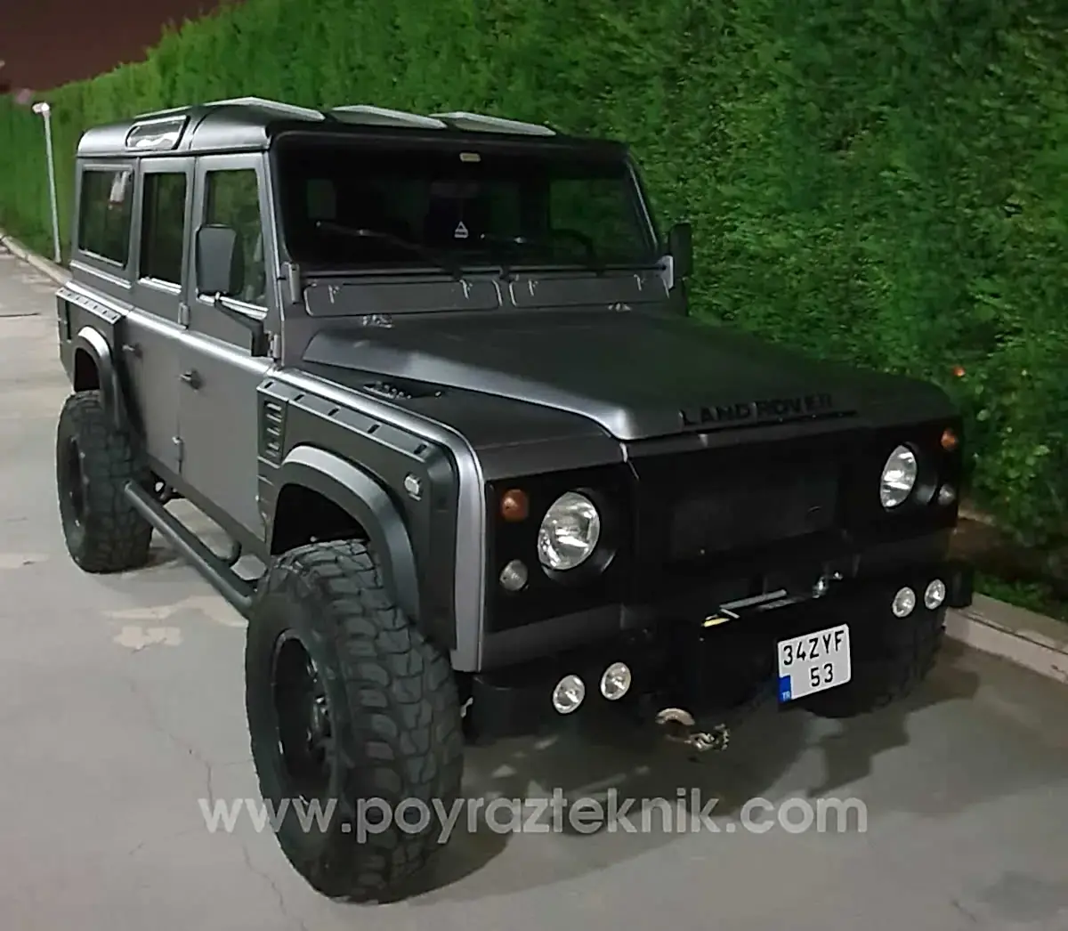 1988-land-rover-defender-32